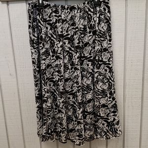 Kim Roger's skirt